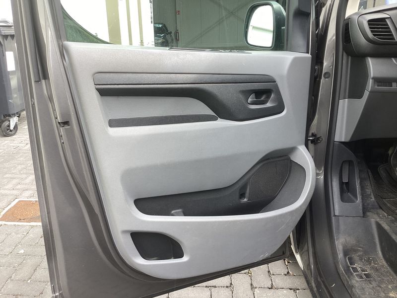 Peugeot Expert 2.0 Blue-HDi Asphalt L3 2018 – снимка 39