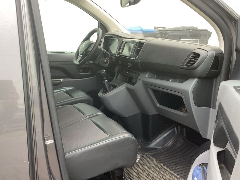 Peugeot Expert 2.0 Blue-HDi Asphalt L3 2018 – снимка 16