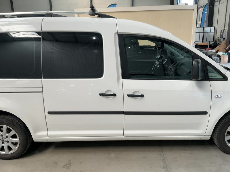 Volkswagen Caddy 1.6 TDI Maxi Startline 2015 – снимка 7