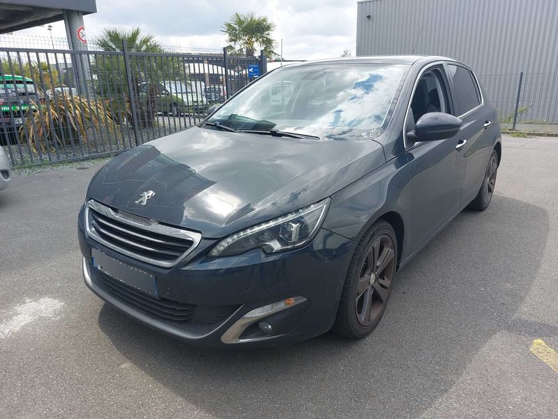 Peugeot 308 1.2 e-THP Feline 2015 – снимка 1