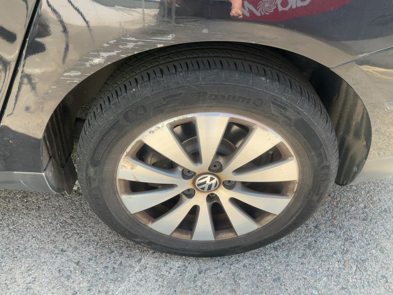 Volkswagen Passat 2.0 TDI Edition Plus 2009 – снимка 5