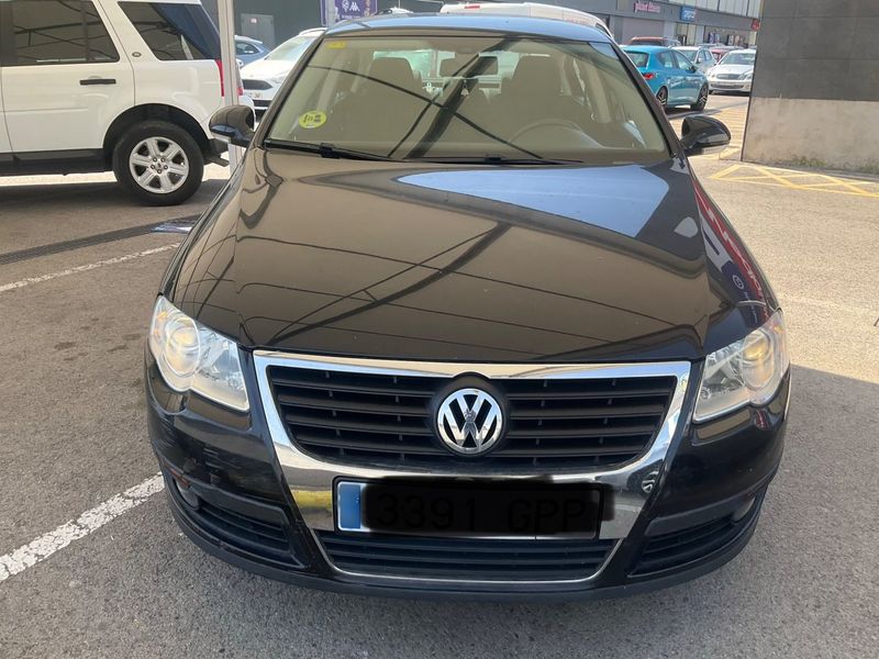 Volkswagen Passat 2.0 TDI Edition Plus 2009 – снимка 14