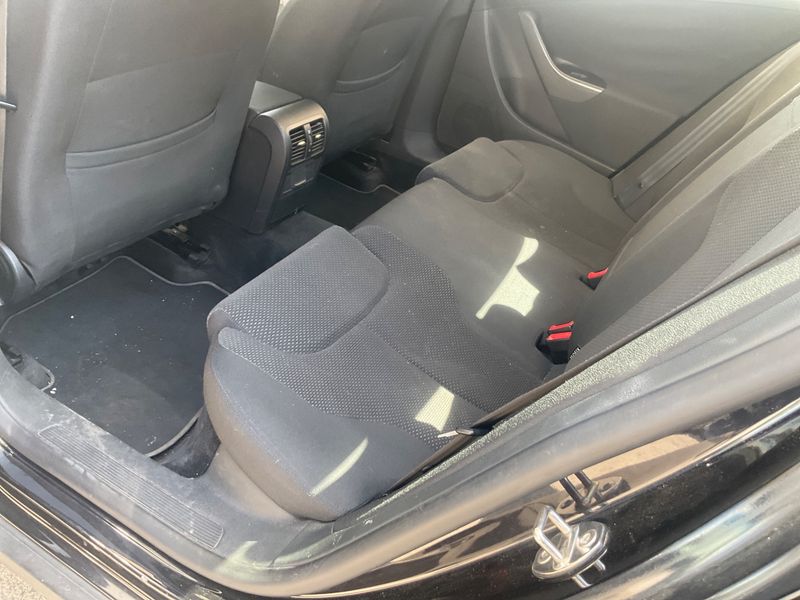 Volkswagen Passat 2.0 TDI Edition Plus 2009 – снимка 41