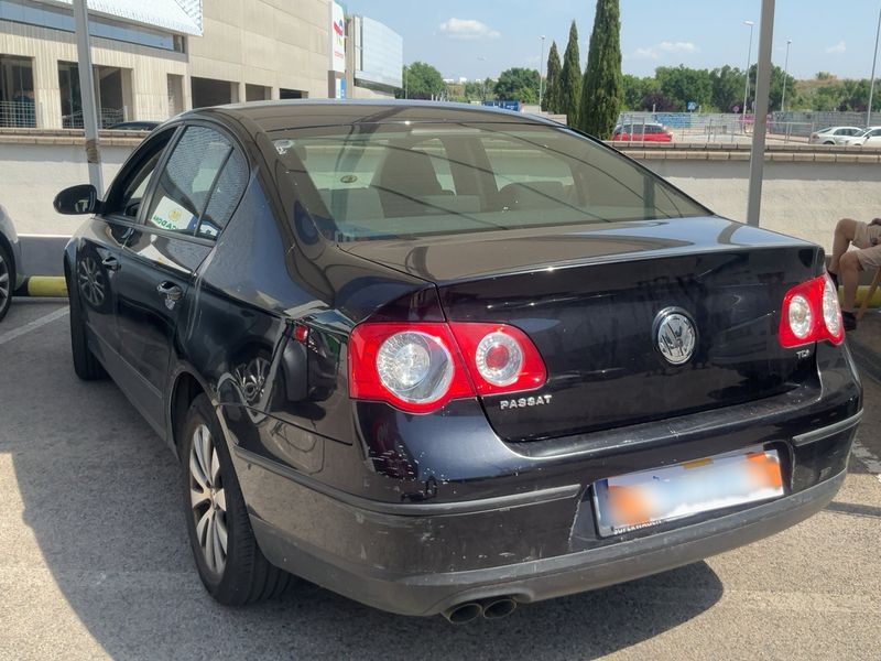Volkswagen Passat 2.0 TDI Edition Plus 2009 – снимка 6