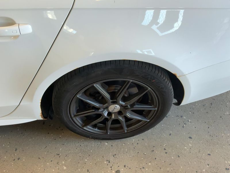 Audi A4 2.0 TDI quattro Attraction 2013 – снимка 5