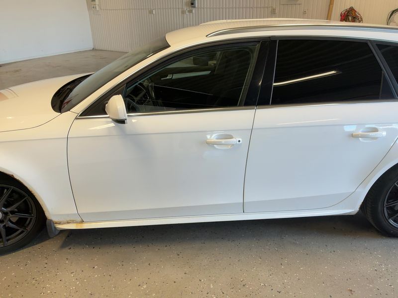 Audi A4 2.0 TDI quattro Attraction 2013 – снимка 4