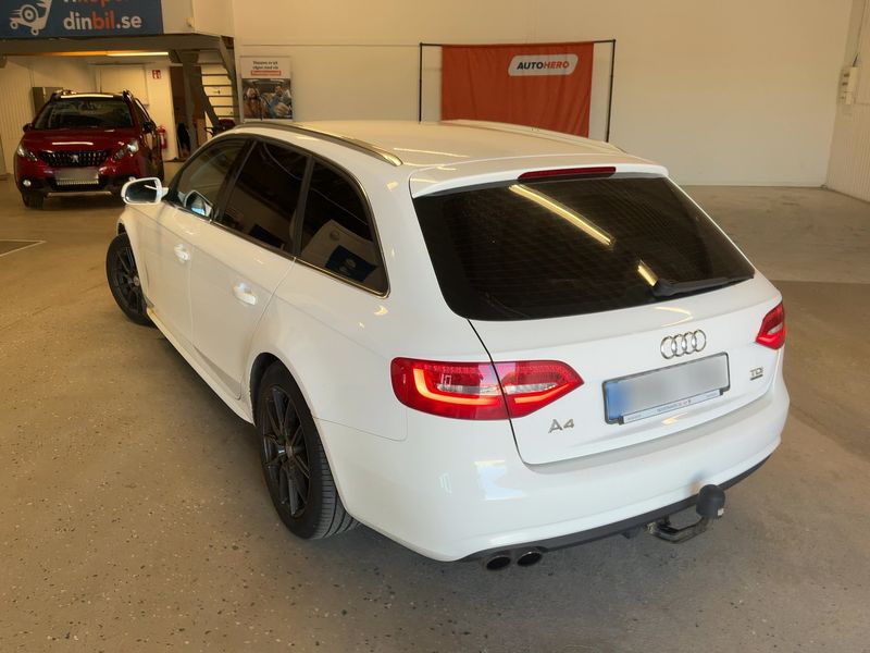 Audi A4 2.0 TDI quattro Attraction 2013 – снимка 6