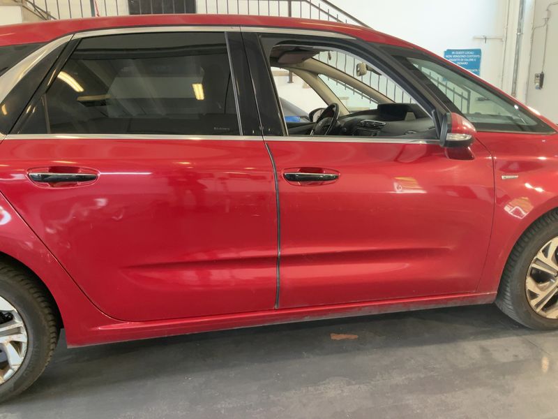 Citroen C4 Picasso 1.6 e-HDi Exclusive 2014 – снимка 10
