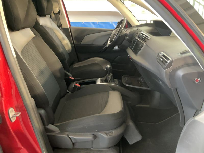 Citroen C4 Picasso 1.6 e-HDi Exclusive 2014 – снимка 16