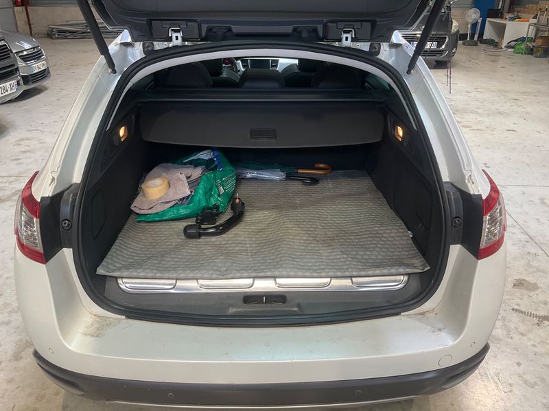 Peugeot 508 2.0 HDi Hybrid4 RXH 2013 – снимка на щета