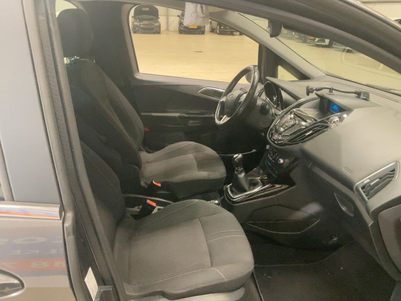 Ford B-Max 1.6 TDCi Titanium 2015 – снимка 16