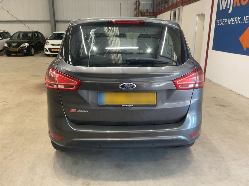 Ford B-Max 1.6 TDCi Titanium 2015 – снимка 7