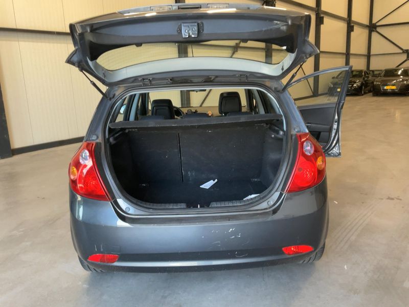 Kia cee'd 1.4 LX 2009 – снимка 15