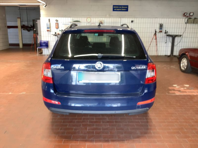 Skoda Octavia 2.0 TDI Edition 2015 – снимка 7