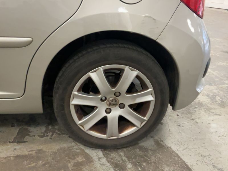 Peugeot 207 1.6 Premium 2008 – снимка 5