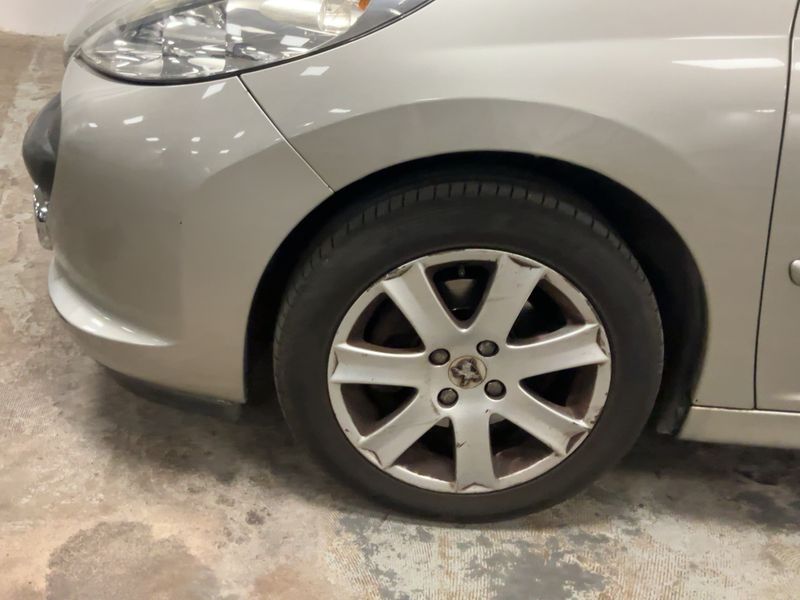 Peugeot 207 1.6 Premium 2008 – снимка 3