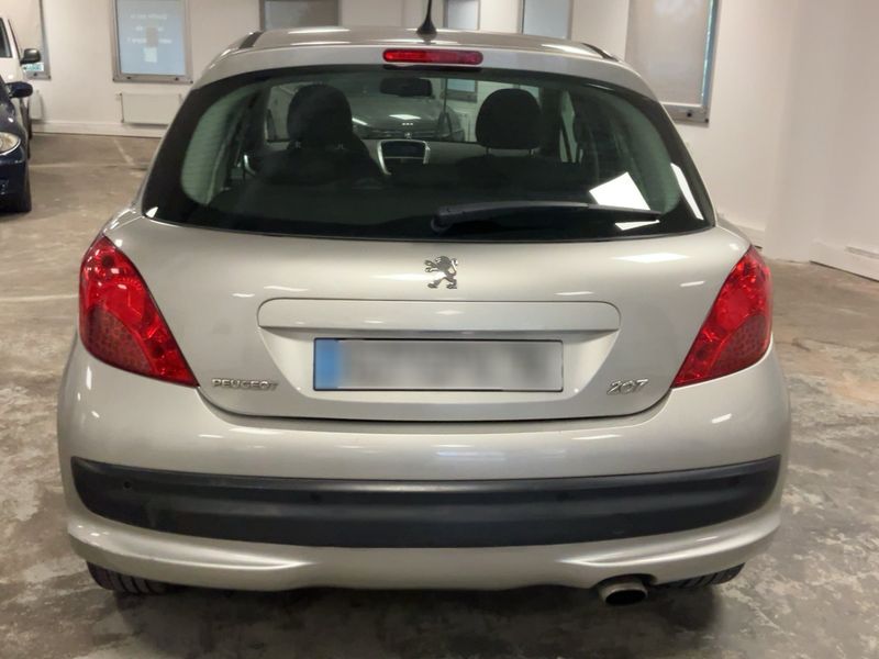 Peugeot 207 1.6 Premium 2008 – снимка 7