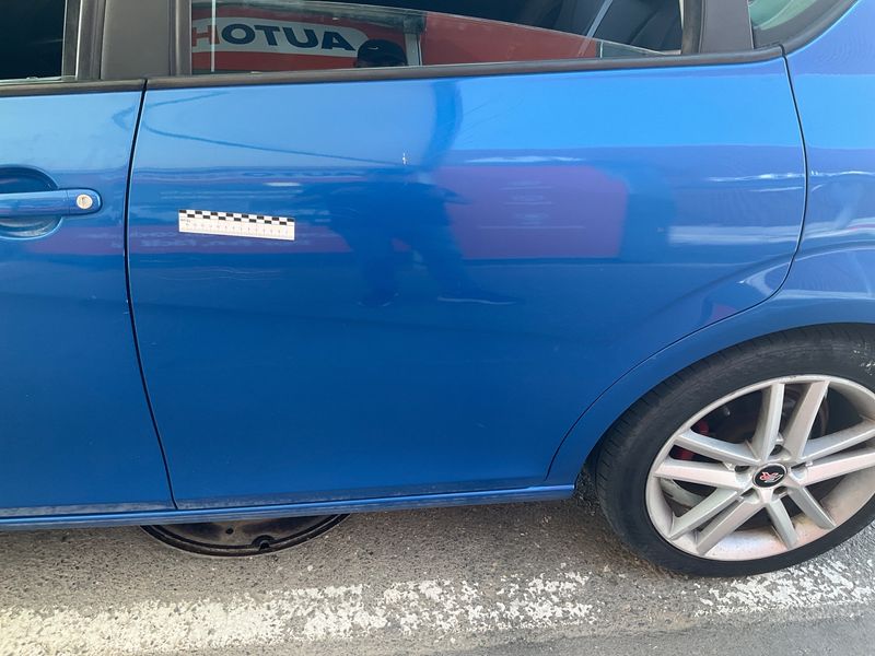 Seat Leon 2.0 TDI FR 2010 – снимка 22