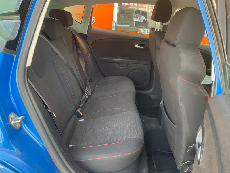 Seat Leon 2.0 TDI FR 2010 – снимка 19