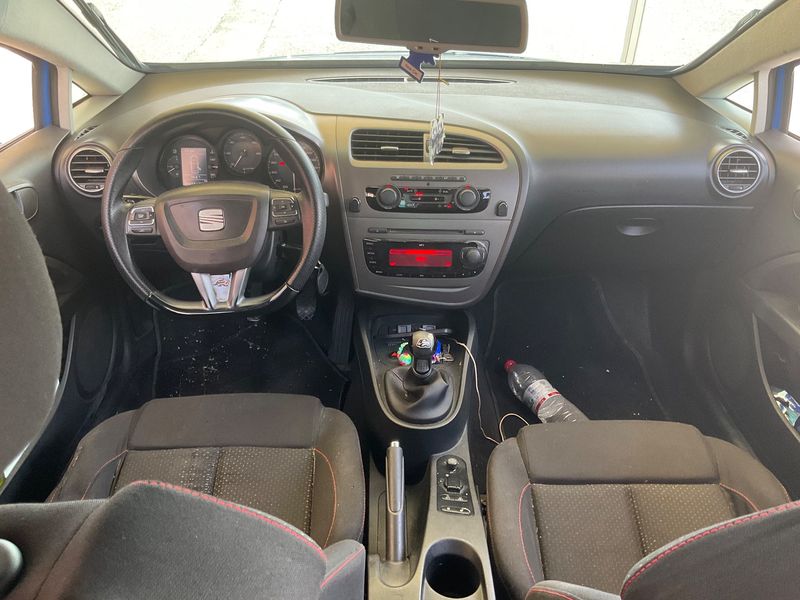 Seat Leon 2.0 TDI FR 2010 – снимка 17