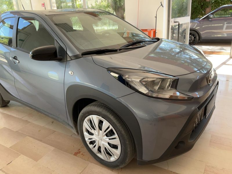 Toyota Aygo X 1.0 Active 2025 – снимка 12