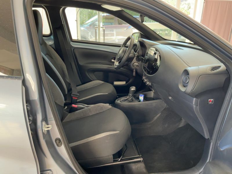 Toyota Aygo X 1.0 Active 2025 – снимка 16