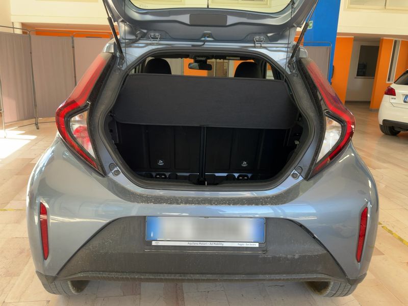 Toyota Aygo X 1.0 Active 2025 – снимка 15