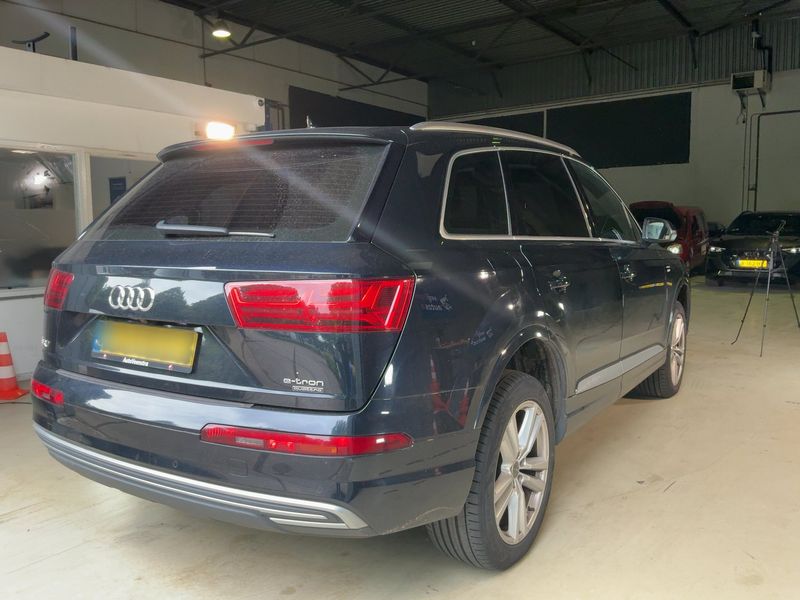 Audi Q7 3.0 TDI e-tron quattro 2016 – снимка 8