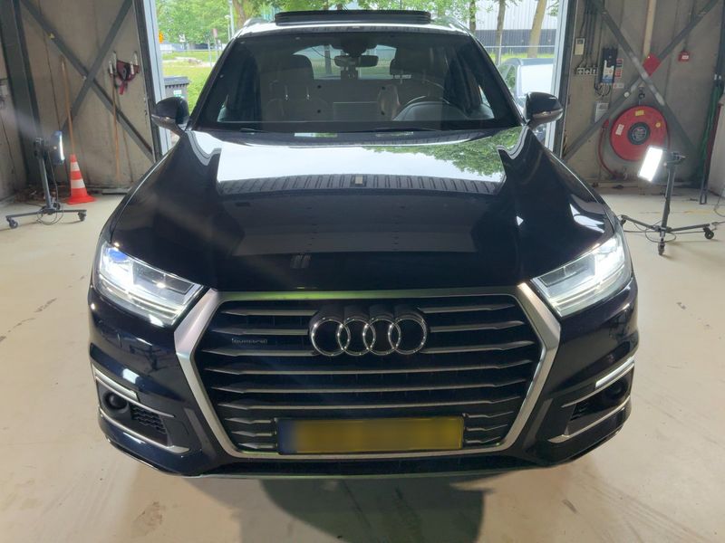 Audi Q7 3.0 TDI e-tron quattro 2016 – снимка 14