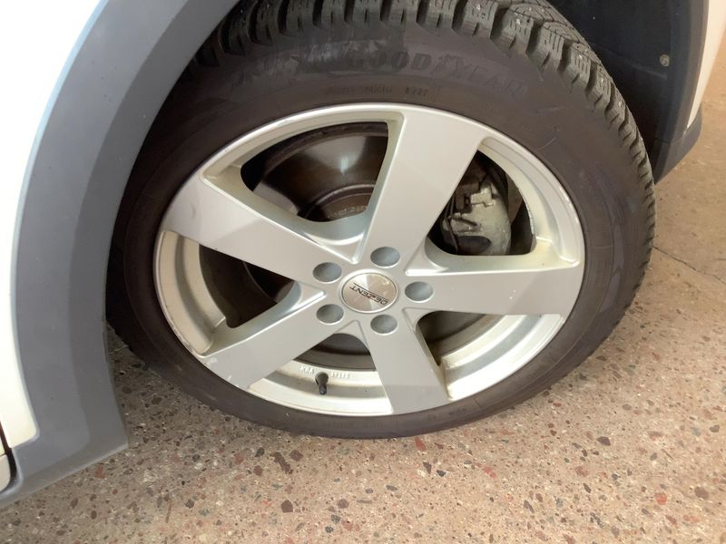 Volkswagen Passat 2.0 TDI 4Motion BlueMotion Tech 2013 – снимка 11