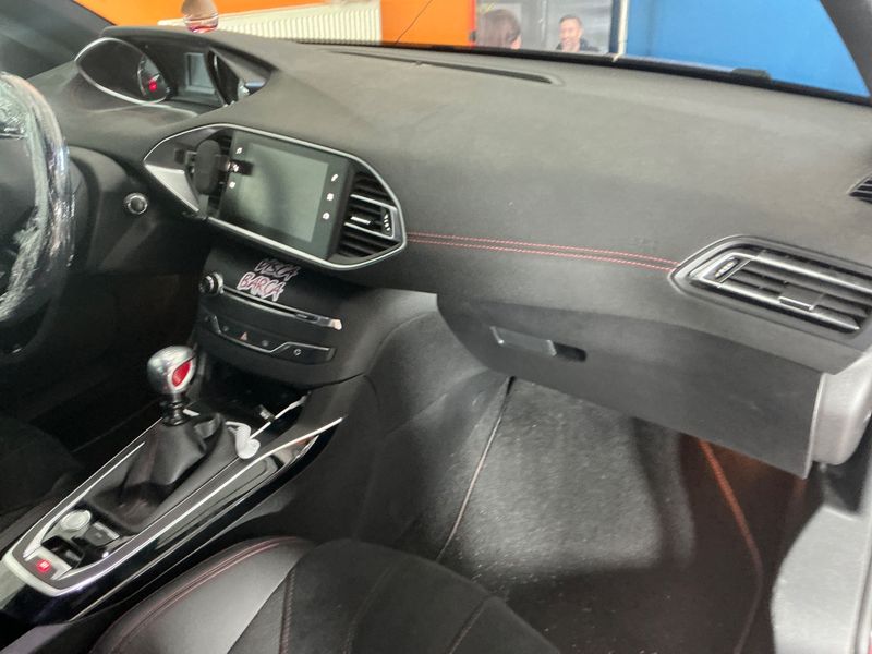 Peugeot 308 1.6 THP GTi 2017 – снимка 39