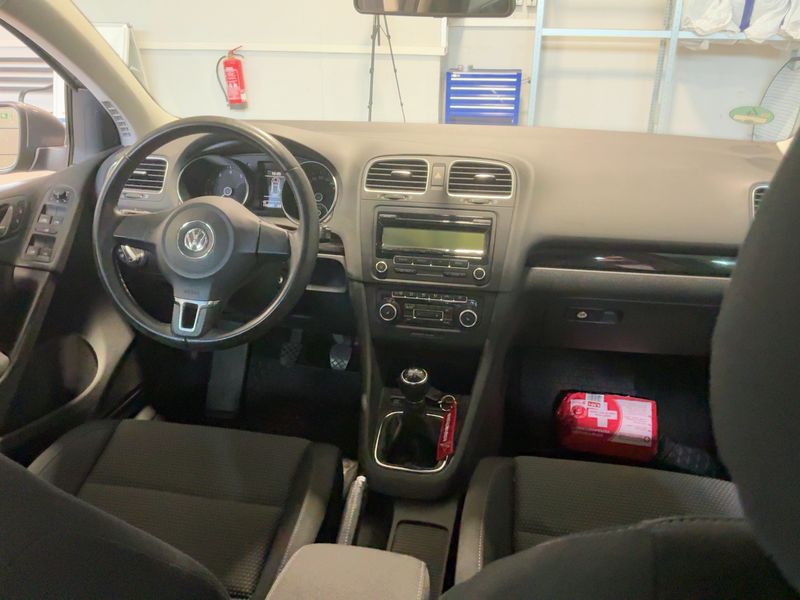Volkswagen Golf VI 1.6 Comfortline 2008 – снимка 18