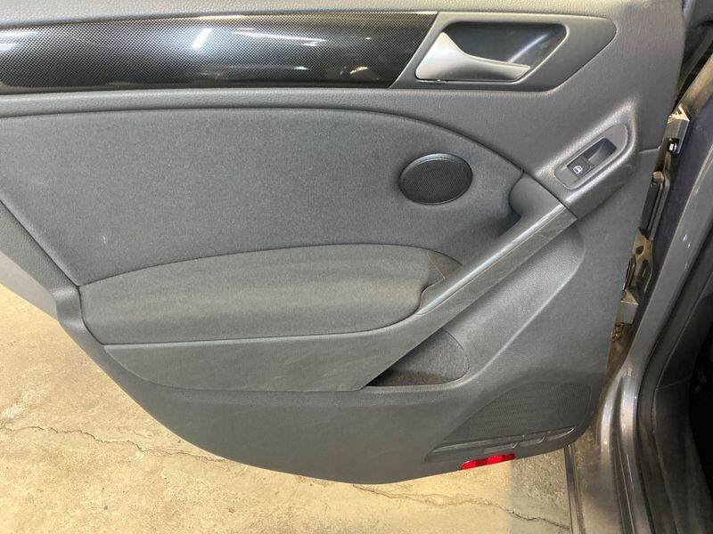 Volkswagen Golf VI 1.6 Comfortline 2008 – снимка 35