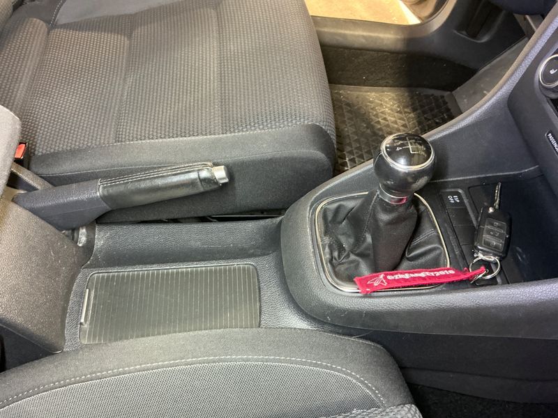 Volkswagen Golf VI 1.6 Comfortline 2008 – снимка 34