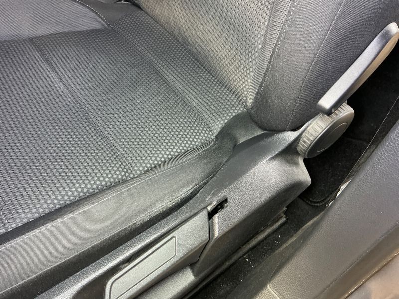 Volkswagen Golf VI 1.6 Comfortline 2008 – снимка 36