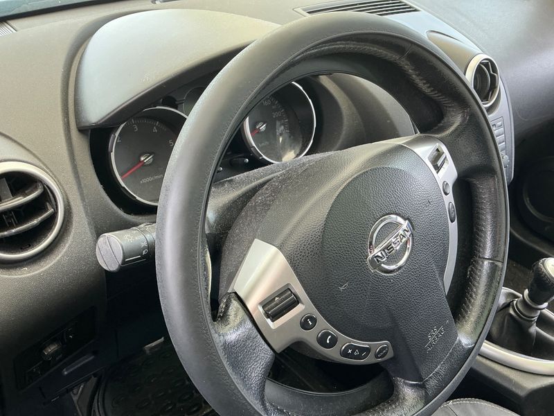 Nissan Qashqai 1.5 dCi Tekna 2010 – снимка 25