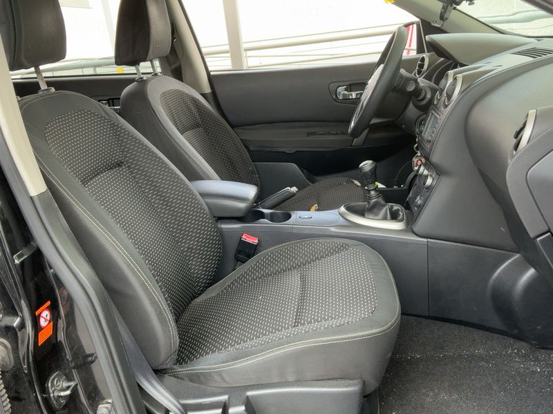 Nissan Qashqai 1.5 dCi Tekna 2010 – снимка 16