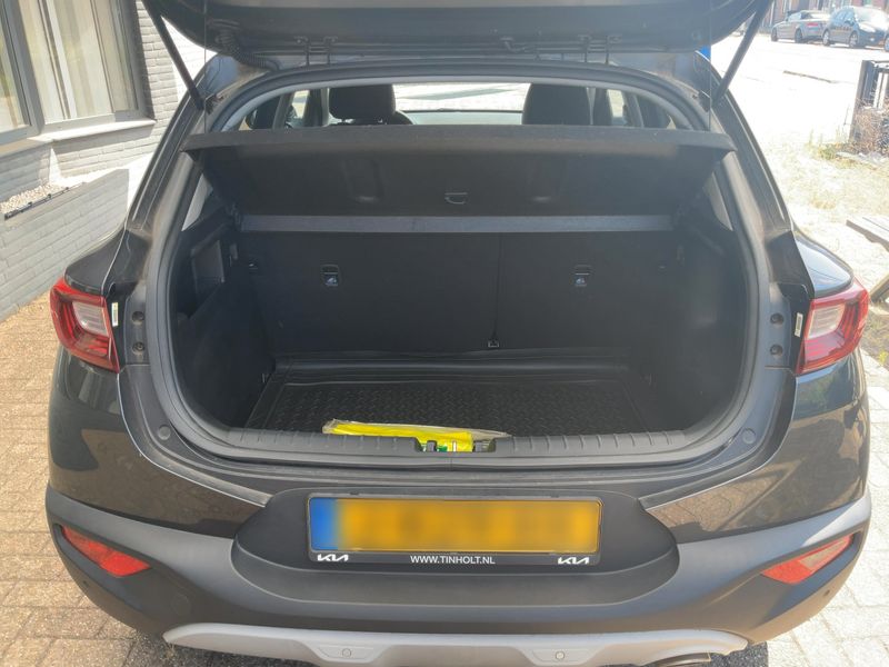 Kia Stonic 1.0 TGDI Spirit 2020 – снимка 15
