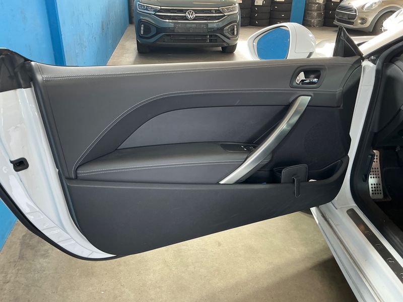 Peugeot RCZ 1.6 THP Basis 2015 – снимка 26