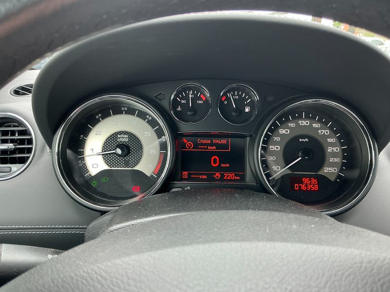 Peugeot RCZ 1.6 THP Basis 2015 – снимка 18