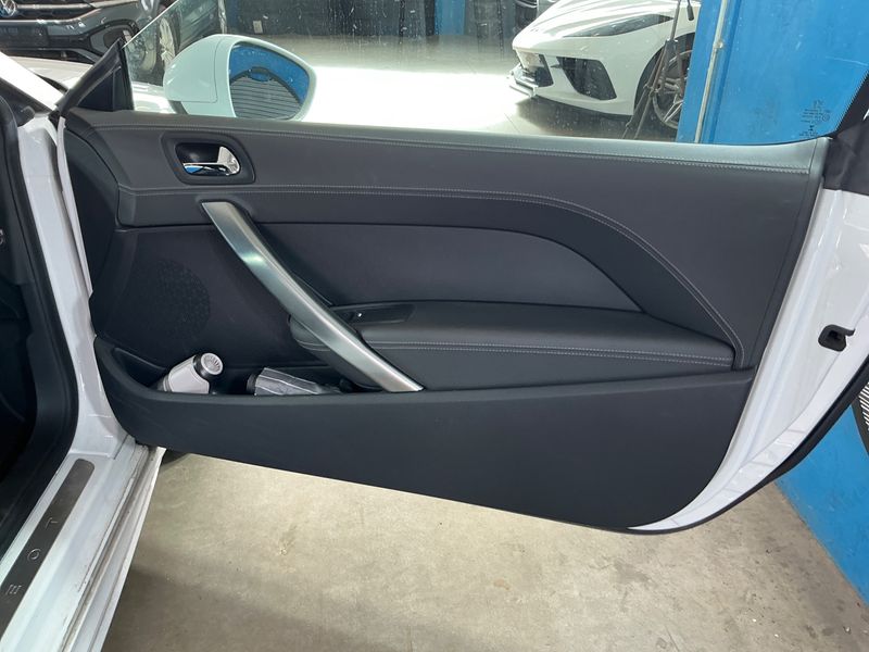 Peugeot RCZ 1.6 THP Basis 2015 – снимка 30