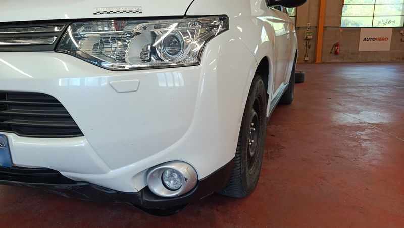 Mitsubishi Outlander 2.2 DI-D Instyle ClearTec 4WD 2015 – снимка 35