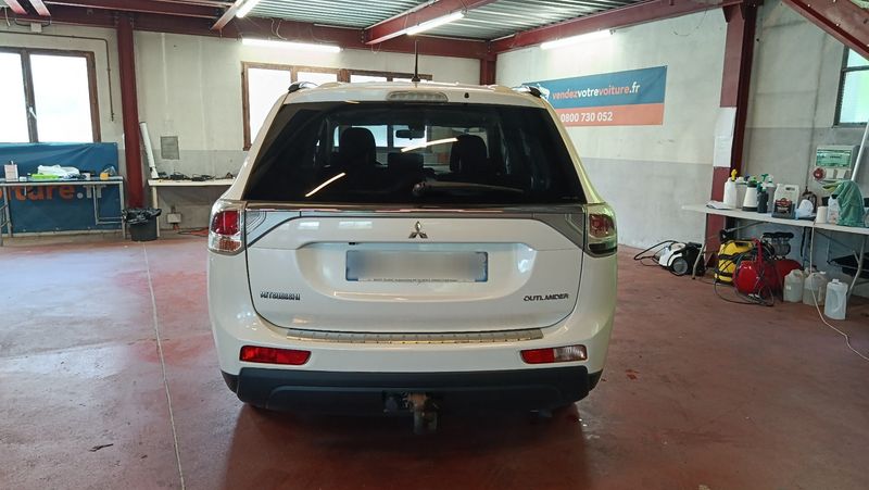 Mitsubishi Outlander 2.2 DI-D Instyle ClearTec 4WD 2015 – снимка 7