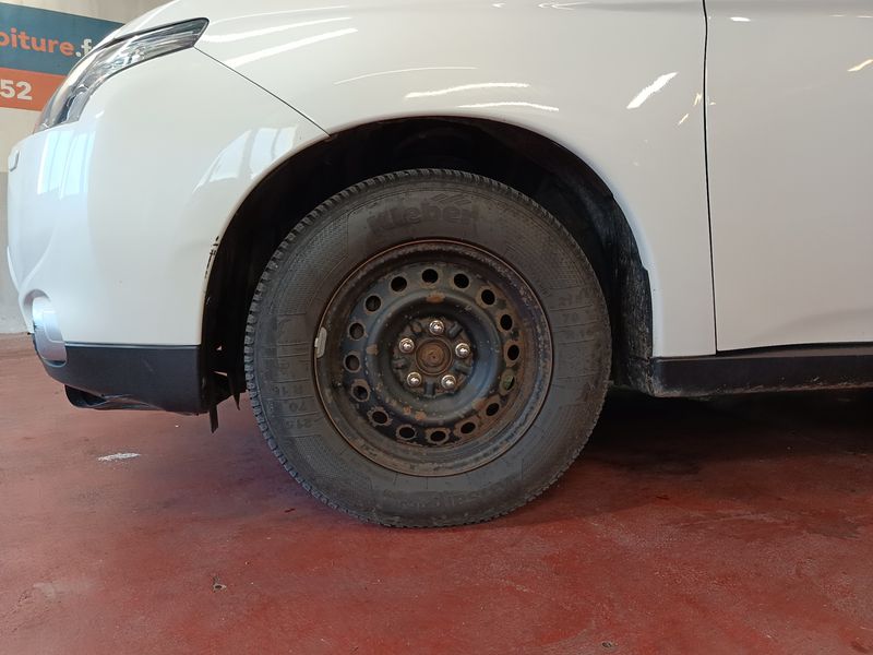 Mitsubishi Outlander 2.2 DI-D Instyle ClearTec 4WD 2015 – снимка 3