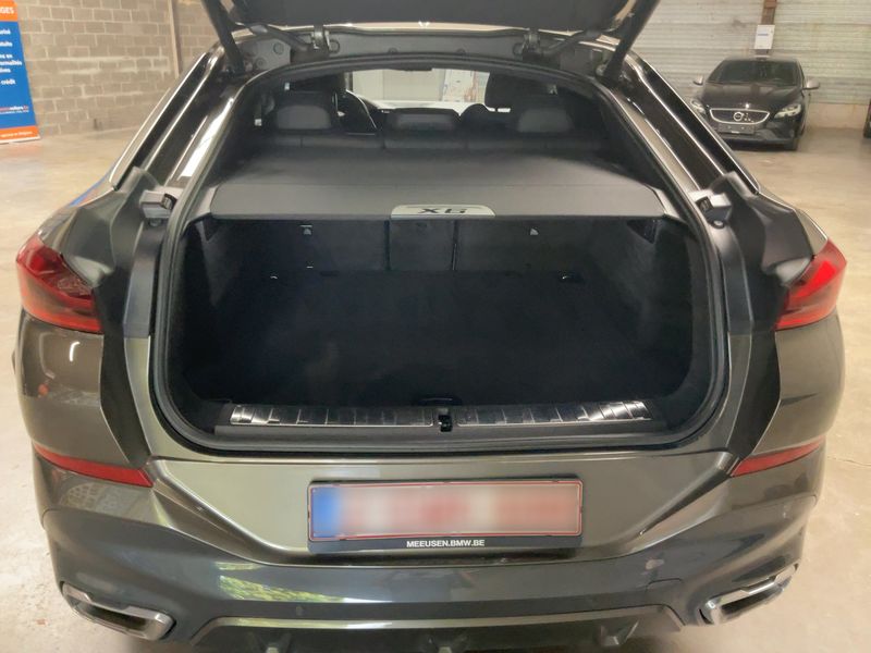 BMW X6 xDrive 40i Mild-Hybrid M Sport 2022 – снимка 15
