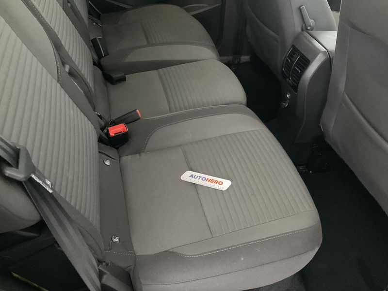 Ford C-Max 1.5 EcoBoost Titanium 2018 – снимка 24