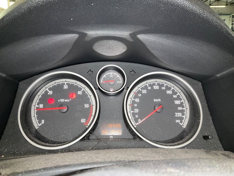 Opel Astra 1.7 CDTI Cosmo 2005 – снимка 4