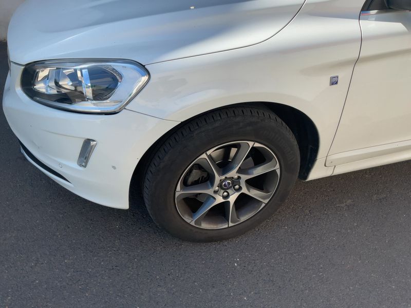 Volvo XC60 2.0 D4 Ocean Race 2WD 2015 – снимка 3