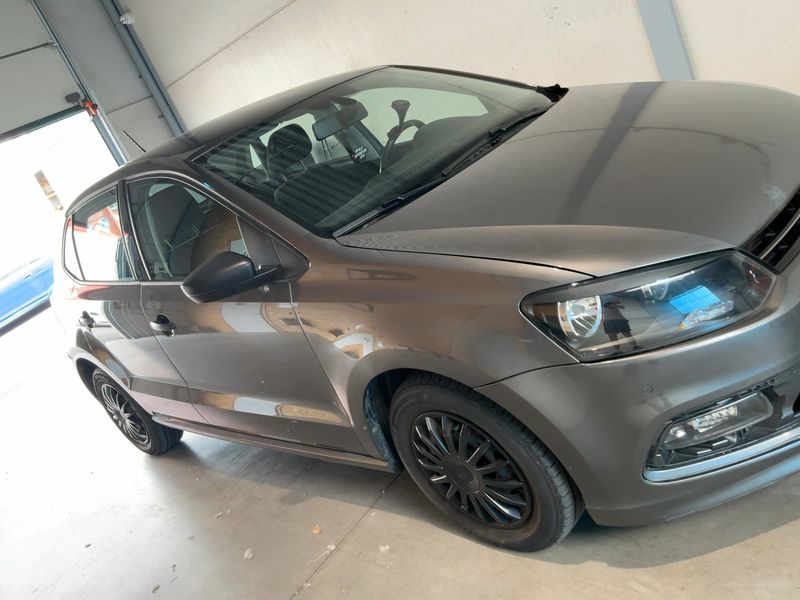 Volkswagen Polo 1.4 TDI Trendline BlueMotion Tech 2016 – снимка 12