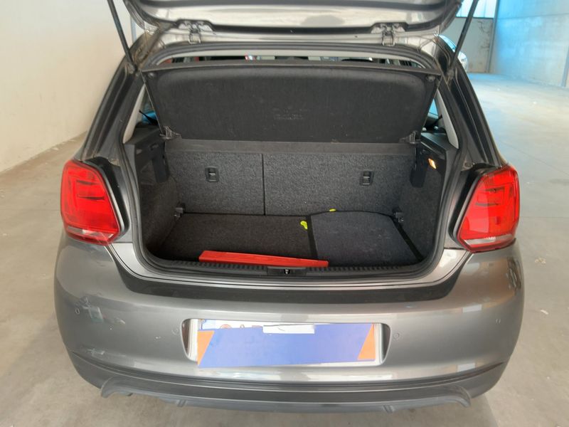 Volkswagen Polo 1.4 TDI Trendline BlueMotion Tech 2016 – снимка 15